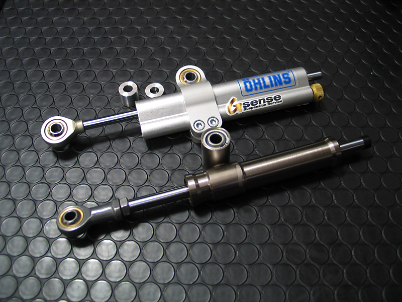 半額SALE／ SD003 オーリンズ OHLINS ステアリングダンパー 汎用