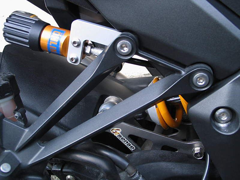 オーリンズOHLINS　ショックZ1000