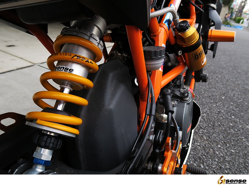 国産品 KTM RC390 リアサスペンション スプリング brhome.com.br